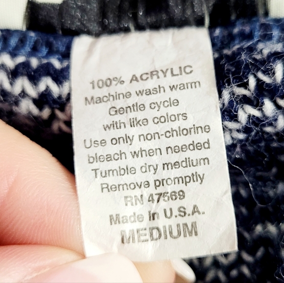 Vintage SPUNKY Nordic Sweater Medium USA Made | Fair Isle Pullover 100% Acrylic - Picture 10 of 11